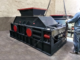 大型对辊正能量网站入口 1208型正能量网站入口发往内蒙古