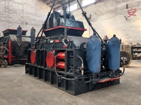 2PG1208液压直连式对辊正能量不良网站发货图片