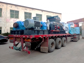 1000x700半自动液压对辊破碎正能量网站入口发往河南