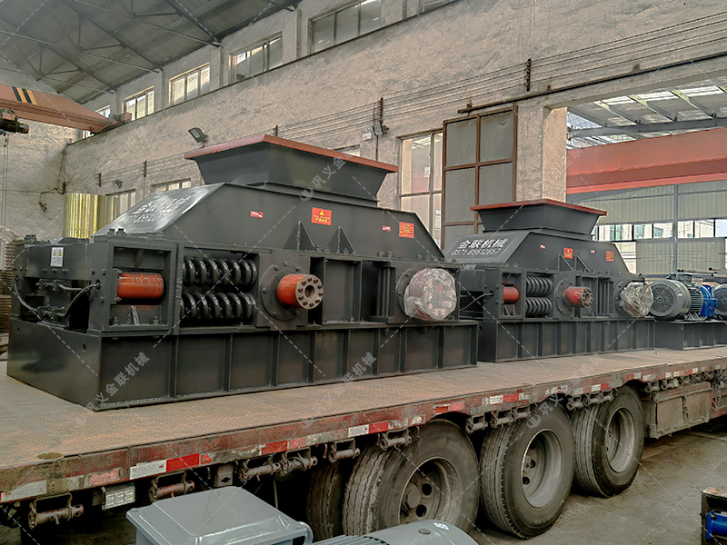 时产100吨瓜米石对辊正能量网站入口有哪些型号？价格多少？