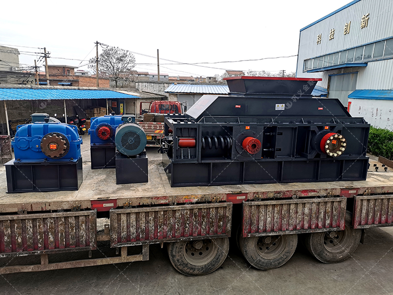 时产30-300吨玄武岩对辊正能量网站入口生产线配置及工艺流程介绍