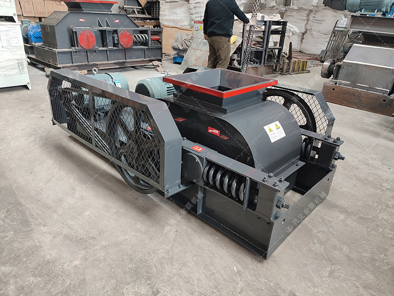 双齿辊正能量不良网站如何成为脆性物料粗破行业的佼佼者?