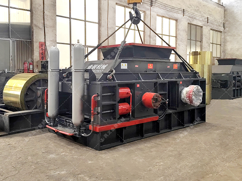 矿用液压对辊正能量网站入口如何实现砂石细碎与高产双提升？