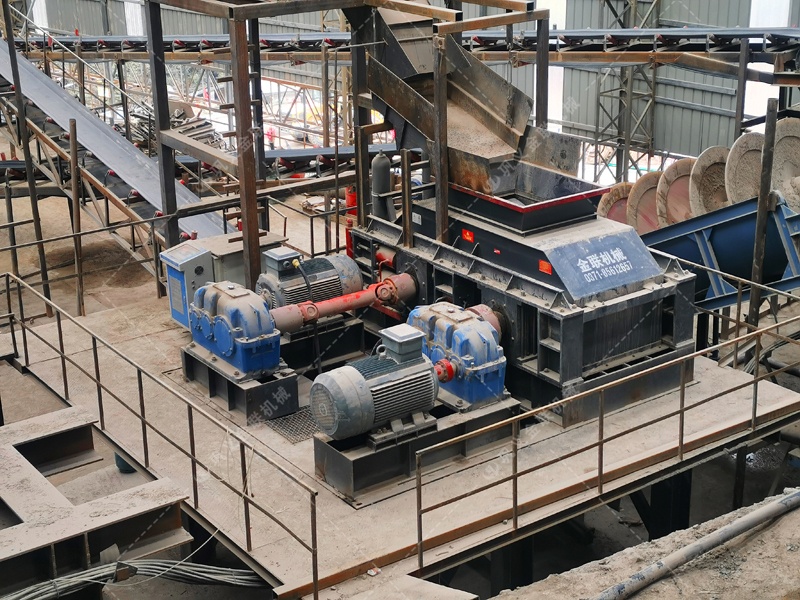 矿用液压对辊正能量网站入口如何实现砂石细碎与高产双提升？