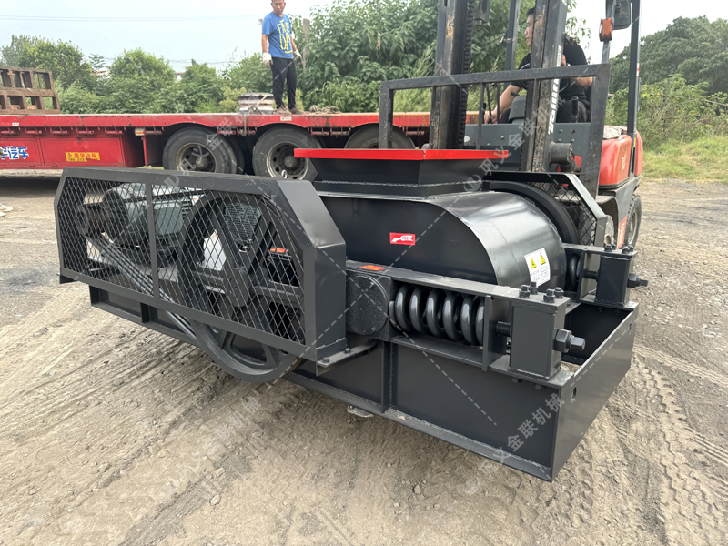 煤矿的“刚需”设备：双齿辊正能量不良网站满足的仅仅是破碎需求吗？